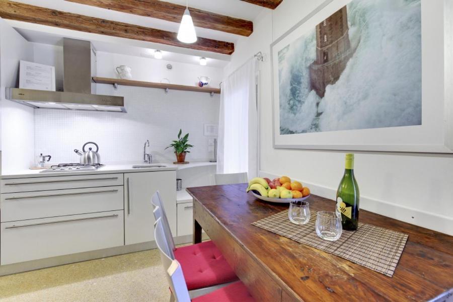 Cozy Apartment Up To 4 In Biennale Giardini By Bricola Apartments البندقية المظهر الخارجي الصورة